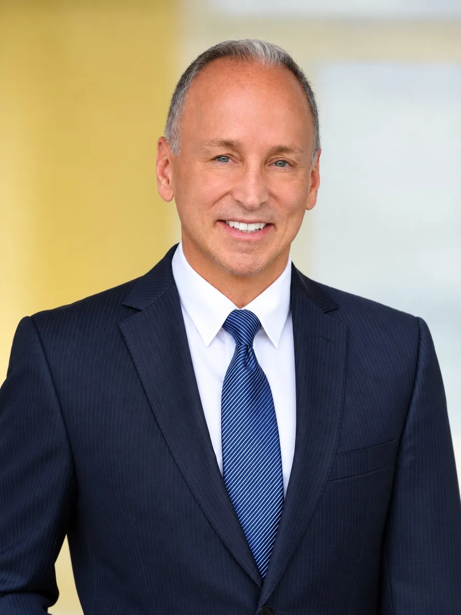 Dr. Marc Kayem